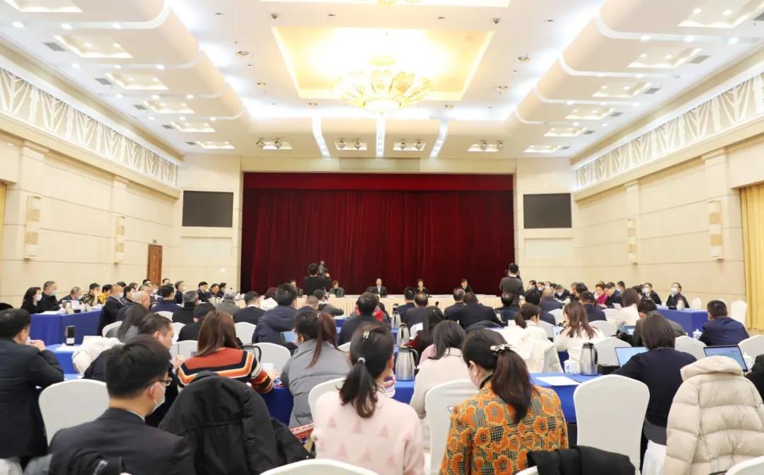 毛偉明省長出席全省民營企業(yè)家座談會，湘江電纜董事長侯少斌應(yīng)邀參加