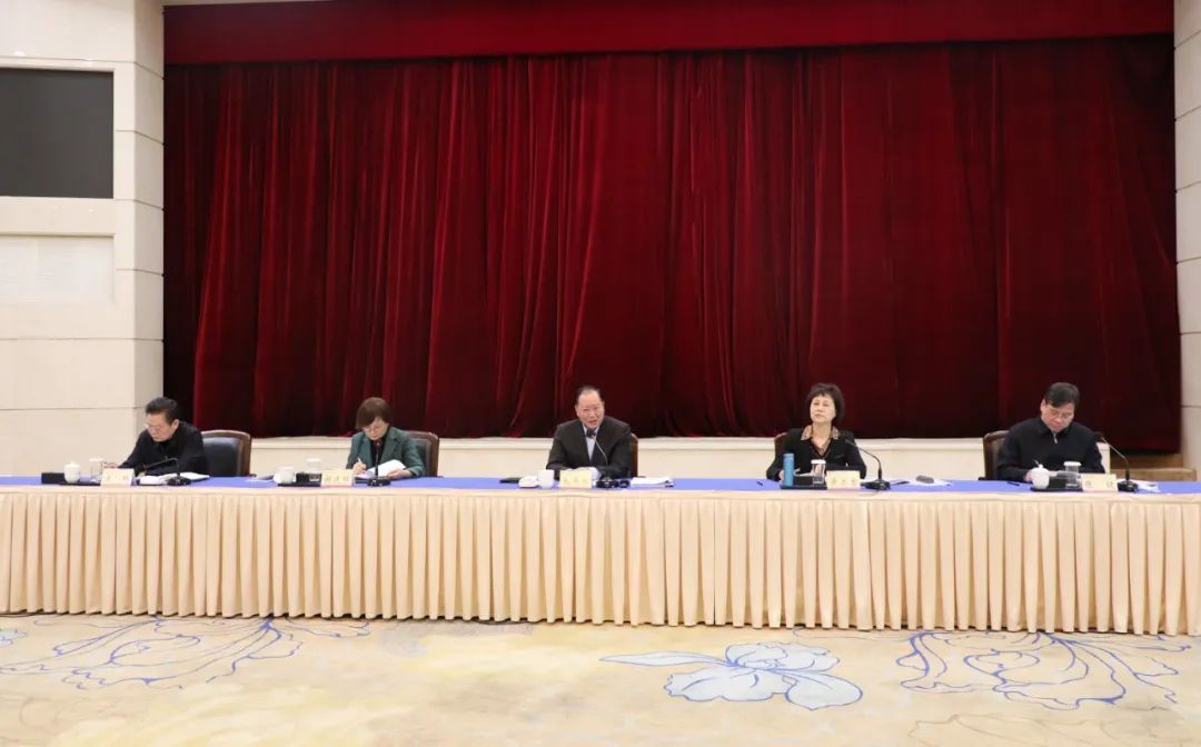 毛偉明省長出席全省民營企業(yè)家座談會，湘江電纜董事長侯少斌應(yīng)邀參加
